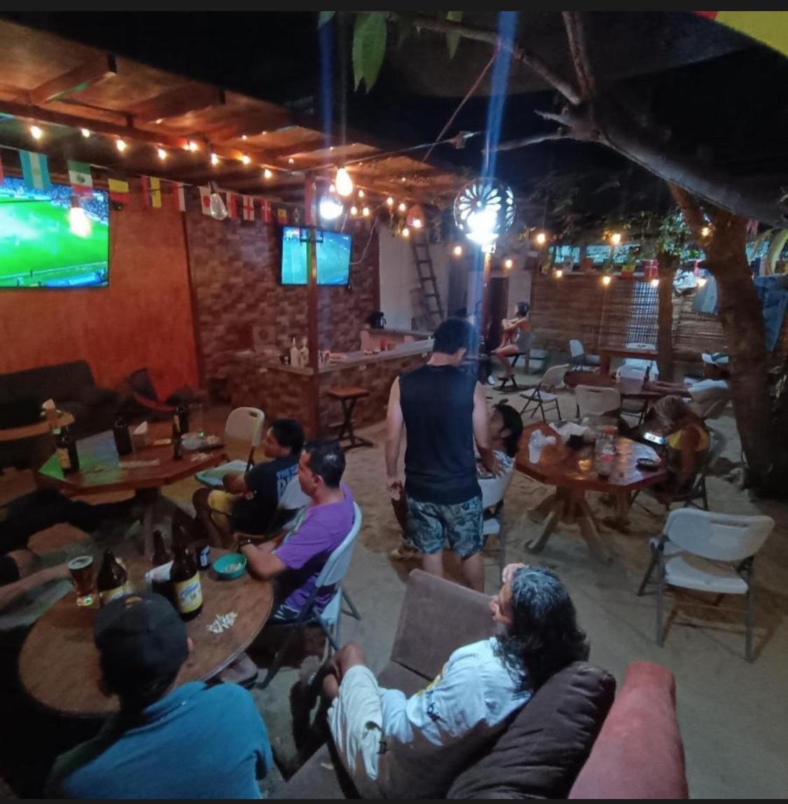 Hostel Cafe El Pescador Puerto Escondido  Eksteriør bilde